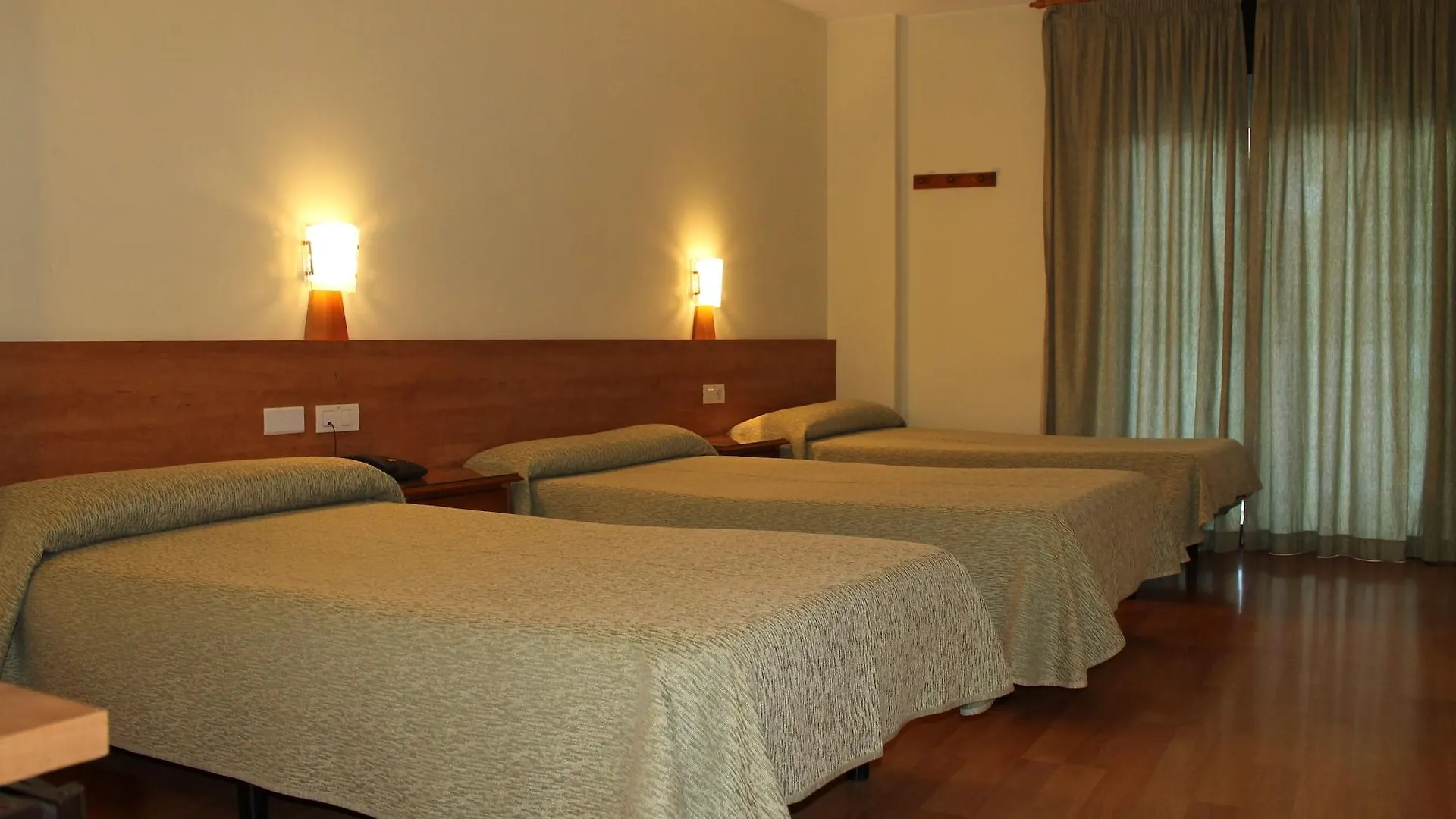 Hotel Flora Parc Castelldefels Spanien